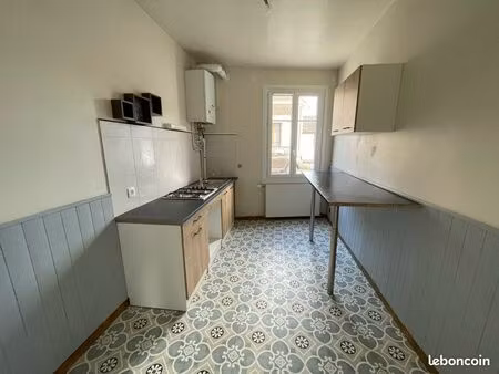 à louer appart 60m2