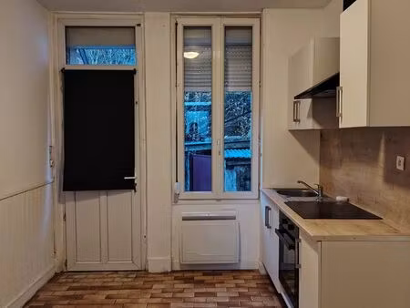 maison rénovée 4 pièces au centre de hirson