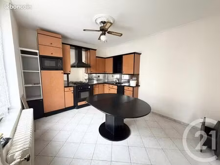 maison de ville 6 pièces 98 m²