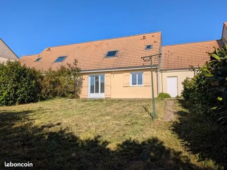 maison 4 pièces 80 m²