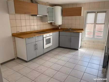 apt 2 chambres a 21 km porte italie