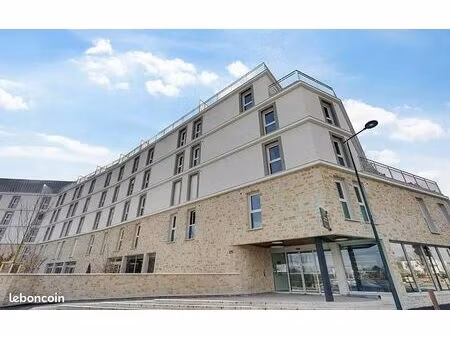 studio 1 pièce 18 m²