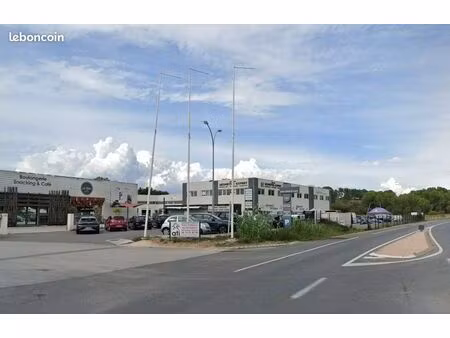 location local commercial - profession libérale à carqueiranne