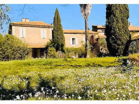 vente maison 10 pièces 500 m² à nimes (30000)  1 145 000 €