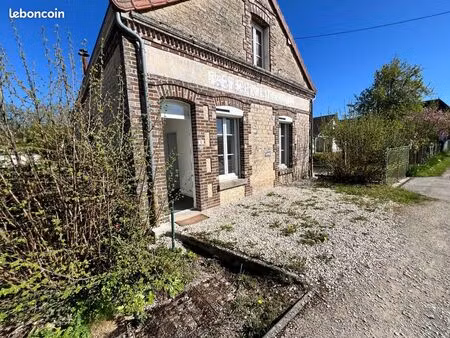 local professionnel à louer – les bordes aumont (10800)