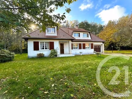 maison 7 pièces 158 m²