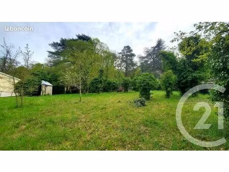 terrain 3 313 m² la ferte alais