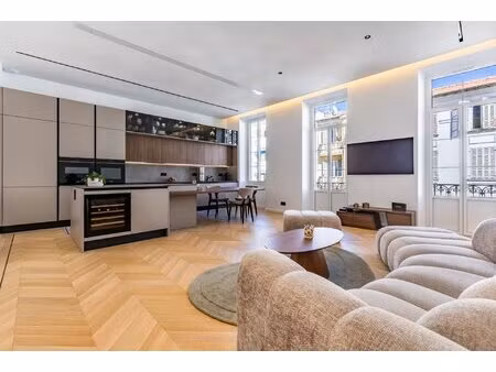 le port / 4 pièces avec studio indépendant / balcon