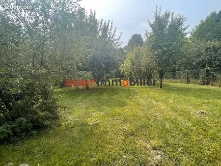 terrain 2050 m² houdilcourt