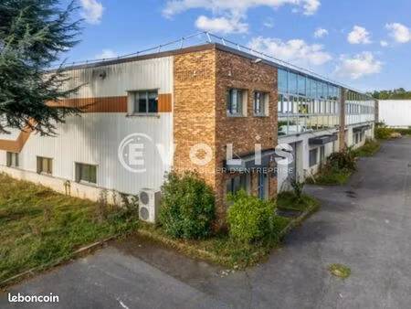 local d'activité 352 m²