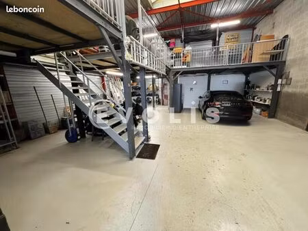 local d'activité 255 m²