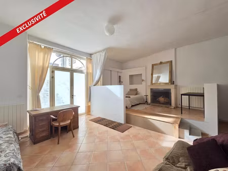 vente immeuble 137 m² à saint-jean-d'angély (17400)  190 000 €