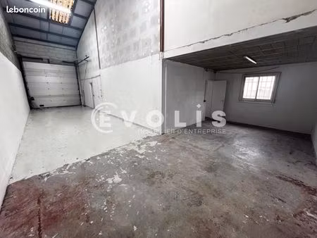 local d'activité 170 m²