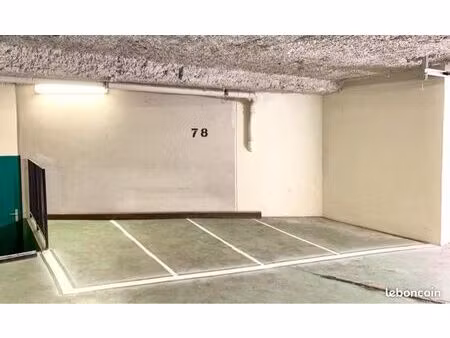 place parking individuelle vincennes