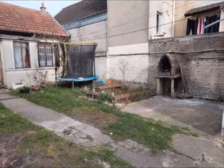 vente dune maison a bobigny bien lire l'annonce avant de me repondre merci