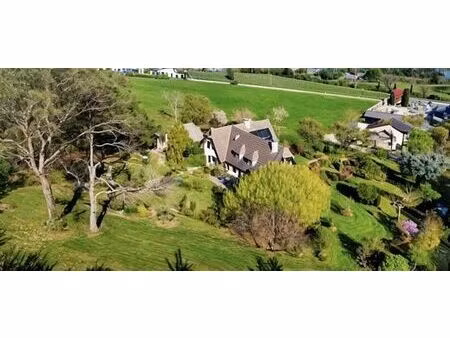 villa de 4 chambres de luxe en vente grilly  france