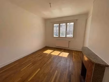 location appartement 1 pièce 35 m² à amiens (80000)  450 €