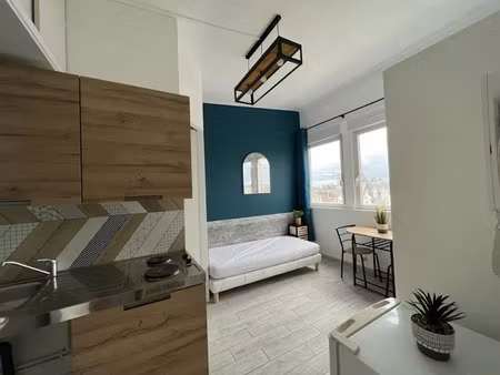 location meublée appartement 1 pièce 14 m² à valenciennes (59300)  480 €