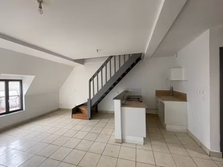 location appartement 3 pièces 55 m² à illiers-combray (28120)  520 €