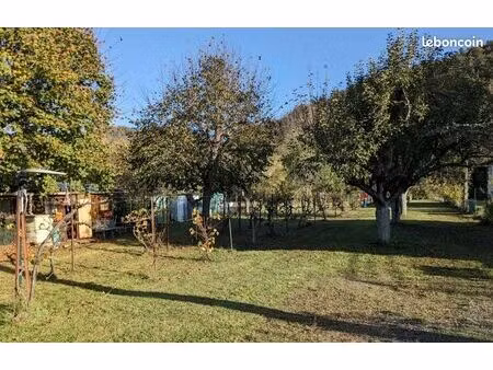 terrain de loisir – massiac (15500)