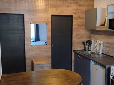 location meublée appartement 1 pièce 25 m² à villeneuve-d'ascq (59491)  650 €
