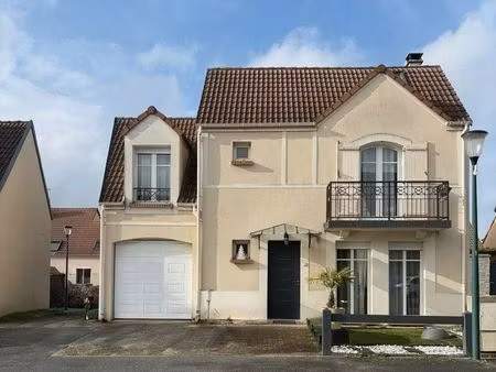 maison individuelle moderne à vendre