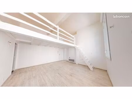 appartement 2 pièces 67 m²