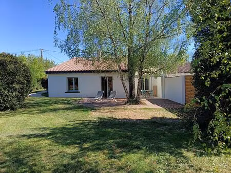 maison rénovée  quatre chambres  garage  jardin