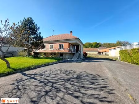 maison 3 chambres avec local commercial et bâtiments