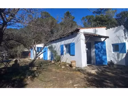 entrecasteaux (83570)