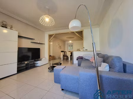 maison mitoyenne de 120 m²