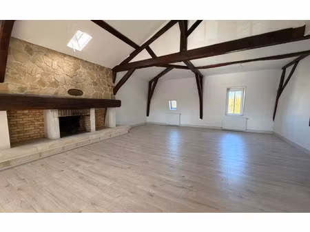 location appartement  96.61 m² t-3 à coulommiers  1 250 €