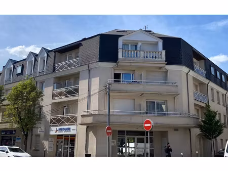 location appartement  28.23 m² t-1 à pontault-combault  670 €