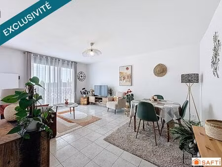 centre ville résidence sécurisée et calme  garage