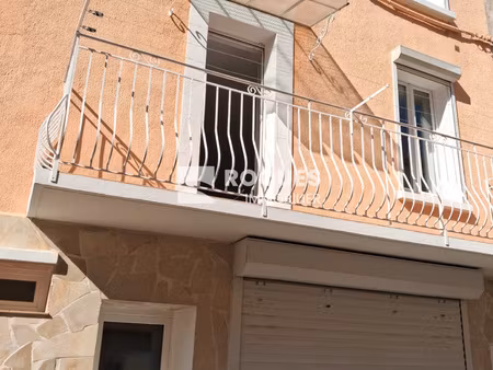 a vendre  bédarieux  maison de ville 4 pièces