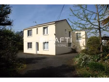 maison 4 chambres  garage  dépendances et terrain