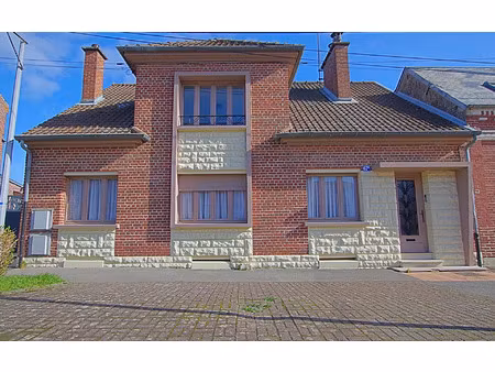 maison roye m² t-5 à vendre  182 000 €