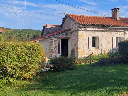 charmante maison sur 1334 m²