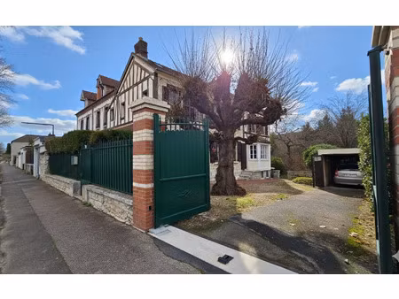 maison vernon 202 m² t-7 à vendre  375 000 €