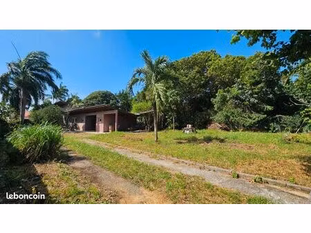 villa d’architecte 140 m² avec piscine sur terrain 2 000 m² constructible – 4 chambres + d