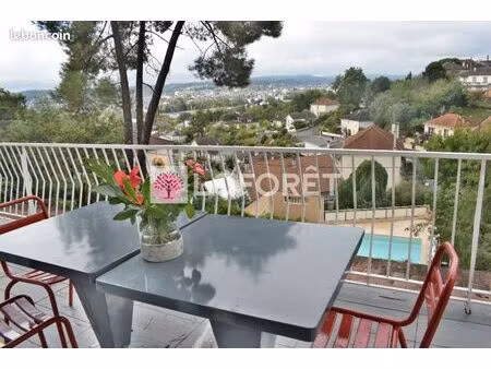 propriété 7 pièces 190 m²