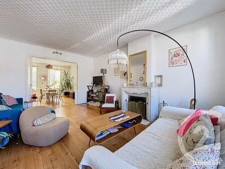 maison de ville 7 pièces 166 m²