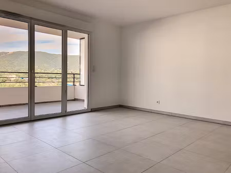 location appartement 2 pièces 46.61 m² à ajaccio (20000)  800 €