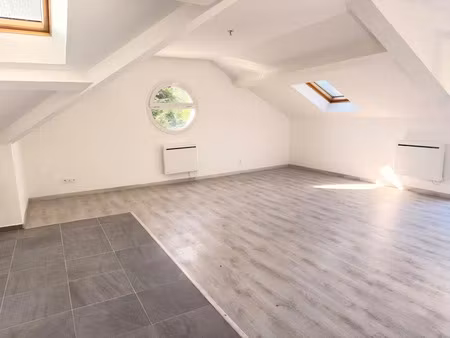 location appartement 3 pièces 62 m² à nogent-sur-oise (60180)  939 €