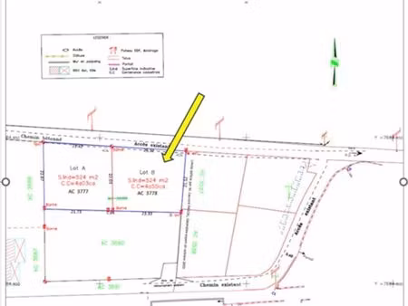 à saisir   terrain sur secteur ravine à malheur - la possession