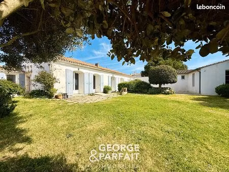 propriété 7 pièces 147 m²