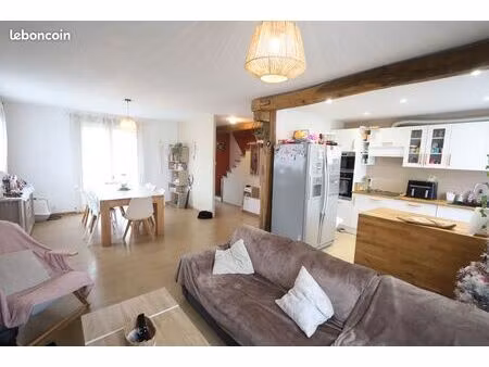 maison 6 pièces 120 m²