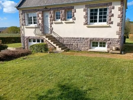 maison avec 12290metrescarrée