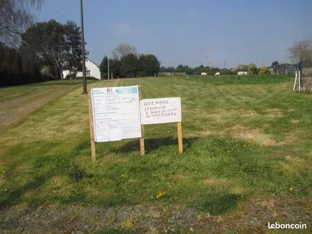 terrain à bâtir de 1 369 m² – cadre calme  hors lotissement  proche bourg