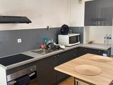 t2 duplex lumineux 50m² – place bonnyaud – résidence sécurisée